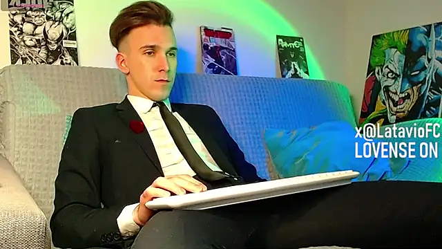 Midnighter  online show from April 29, 2026, 1:48 pm