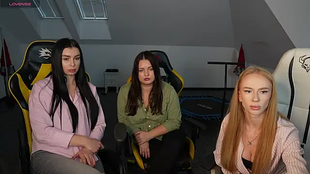 Amelia Blaze online show from October 30, 2025, 12:25 pm