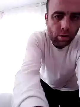 Snapshot of mustican422 chatting on March 1, 2025, 9:18 am mustican422 online show from March 1, 2025, 9:18 am