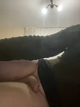 Snapshot of mustican422 chatting on January 6, 2025, 12:05 am mustican422 online show from January 6, 2025, 12:05 am