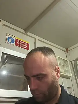 Snapshot of mustican422 chatting on December 15, 2024, 4:15 pm mustican422 online show from December 15, 2024, 4:15 pm