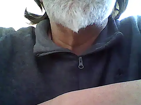 xcimeru online show from April 15, 2026, 6:41 am