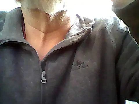 xcimeru online show from April 25, 2026, 6:49 am