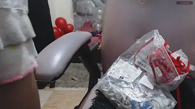 toxxxic cams online show from June 7, 2026, 5:12 am
