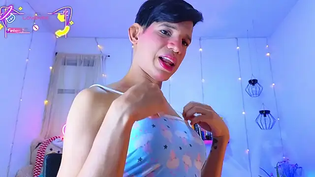 Ariel Femboy  online show from January 8, 2026, 5:13 am