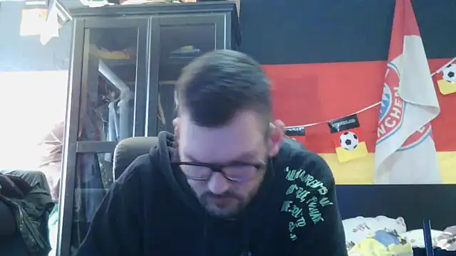 Die-geile-Sau online show from March 19, 2026, 12:49 pm