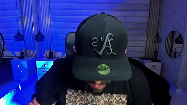 jhon bear03 online show from February 10, 2026, 11:20 am