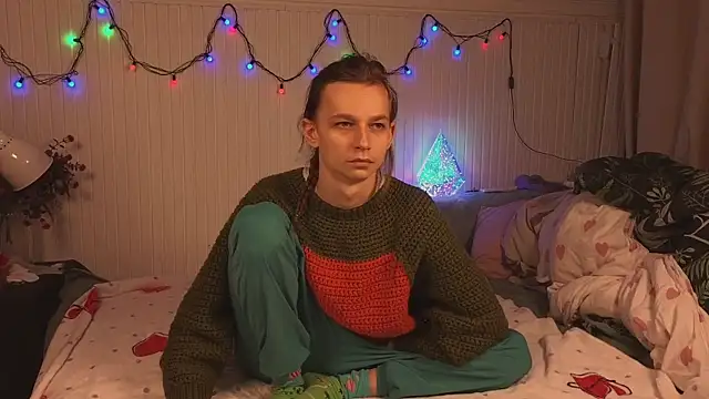 Frank Fraer online show from December 3, 2025, 4:06 pm