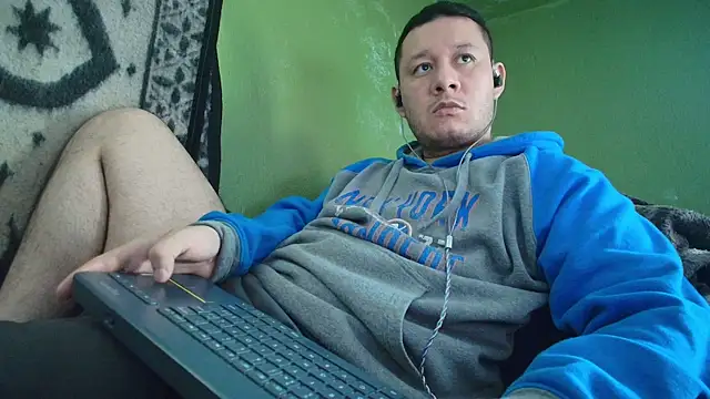 sweet cock28 online show from December 18, 2025, 4:00 pm