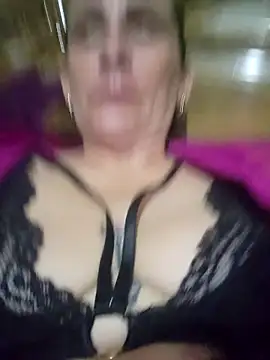 Snapshot of SeductionSilera chatting on March 11, 2025, 3:56 pm SeductionSilera online show from March 11, 2025, 3:56 pm