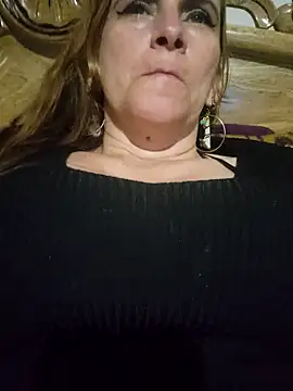 Snapshot of SeductionSilera chatting on March 12, 2025, 11:44 pm SeductionSilera online show from March 12, 2025, 11:44 pm