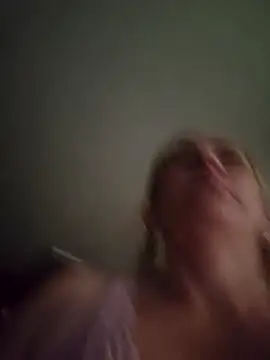 Snapshot of SeductionSilera chatting on October 23, 2025, 7:12 pm SeductionSilera online show from October 23, 2025, 7:12 pm