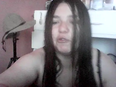 Oxitocina2000 online show from October 22, 2025, 9:57 pm