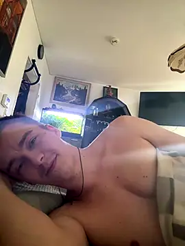 Toyjungee online show from October 24, 2025, 8:46 am