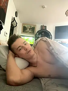 Toyjungee online show from September 17, 2025, 11:01 am