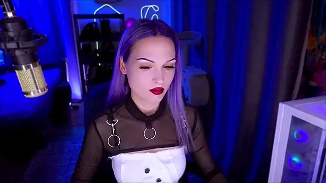 ml milana online show from October 31, 2025, 5:53 pm