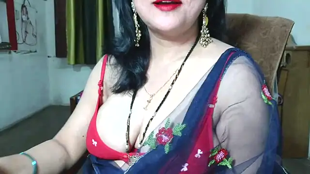 Cute Mahi22 online show from April 4, 2026, 6:42 am