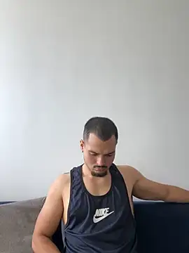 yourfavoritesbj online show from September 17, 2025, 3:14 pm