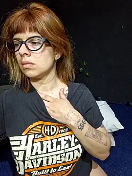 Carlafoxxx online show from September 17, 2025, 5:48 pm