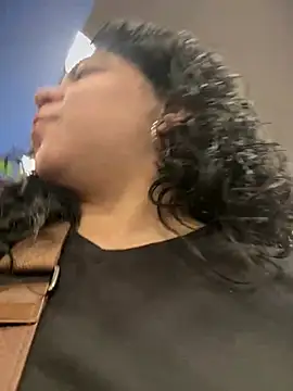 Snapshot of kimmiakiss22 chatting on May 11, 2026, 9:45 pm kimmiakiss22 online show from May 11, 2026, 9:45 pm