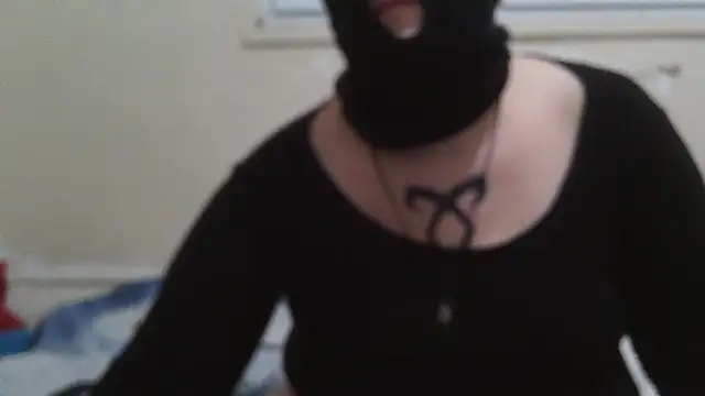 Lolabeluccia xh  online show from November 13, 2025, 6:39 am