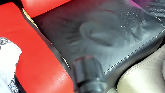 Snapshot of hot-threesome chatting on September 20, 2025, 3:28 pm hot-threesome online show from September 20, 2025, 3:28 pm