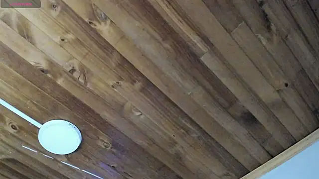 natasha logan  online show from September 15, 2025, 4:02 am