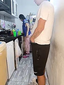 catire2323 online show from April 11, 2026, 12:18 am