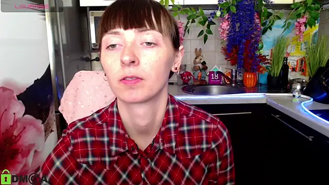 TayanaJons online show from April 2, 2026, 7:15 am