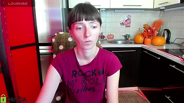 TayanaJons online show from September 21, 2025, 7:13 am