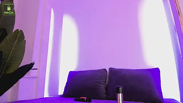 ErikaLust online show from December 5, 2025, 4:22 am