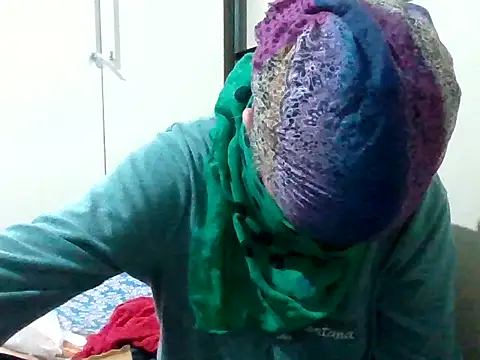 asira39 online show from January 5, 2025, 12:20 am