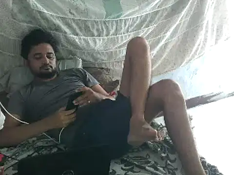 Rocobodymassager online show from June 10, 2026, 3:52 am