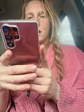 GoldenFlameGoddess online show from March 30, 2026, 3:24 pm