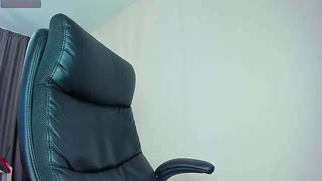 Snapshot of Findom_guy chatting on March 23, 2026, 1:00 pm Findom guy online show from March 23, 2026, 1:00 pm