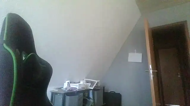 Golffahrer1982 online show from November 4, 2025, 9:24 am