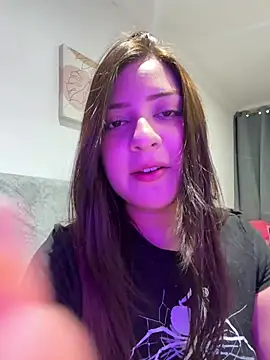 Zoe Lennoxx online show from June 22, 2026, 11:13 pm