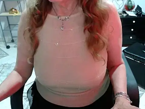 Snapshot of KarimaSarabe chatting on March 19, 2025, 8:22 pm KarimaSarabe online show from March 19, 2025, 8:22 pm