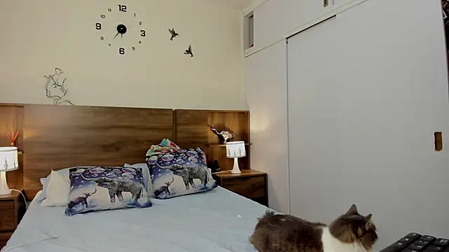 emily adams01 online show from March 3, 2026, 11:34 pm