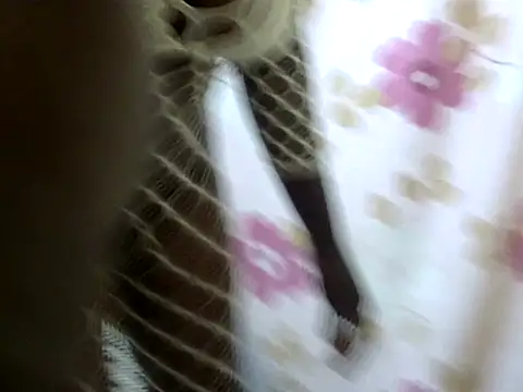 Black felly9 online show from October 9, 2025, 8:26 am