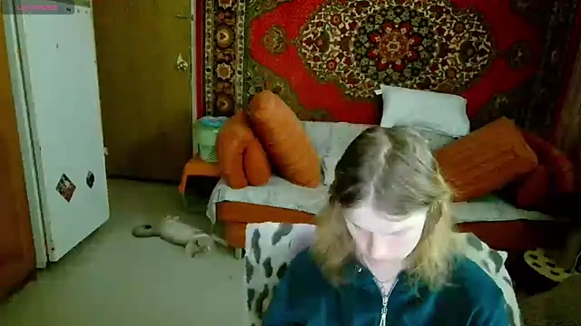 Snapshot of Kathlyn__Heath chatting on March 28, 2026, 7:59 pm Kathlyn Heath online show from March 28, 2026, 7:59 pm