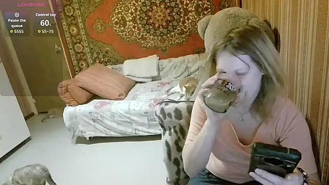 Snapshot of Kathlyn__Heath chatting on March 10, 2026, 8:46 pm Kathlyn Heath online show from March 10, 2026, 8:46 pm