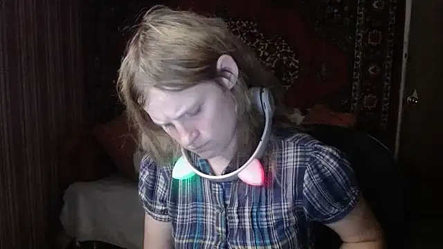 Kathlyn  Heath online show from September 14, 2025, 4:29 pm