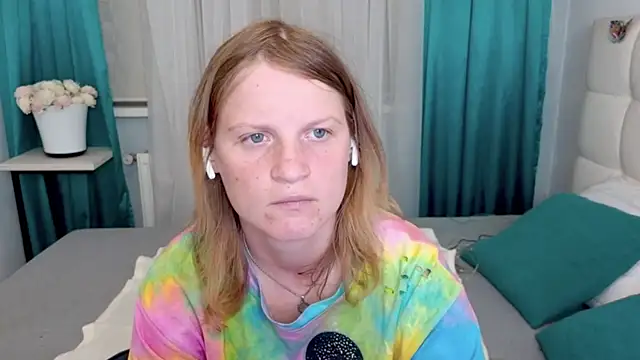Kathlyn  Heath online show from July 15, 2026, 6:37 pm