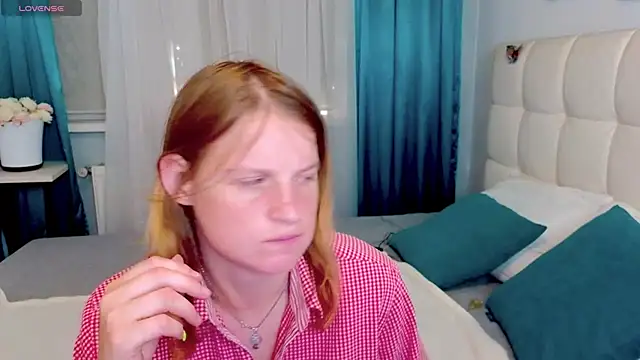 Kathlyn  Heath online show from July 29, 2026, 10:47 am