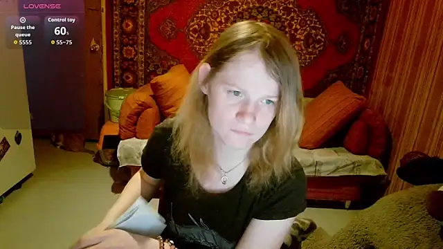 Snapshot of Kathlyn__Heath chatting on April 1, 2026, 7:22 pm Kathlyn Heath online show from April 1, 2026, 7:22 pm