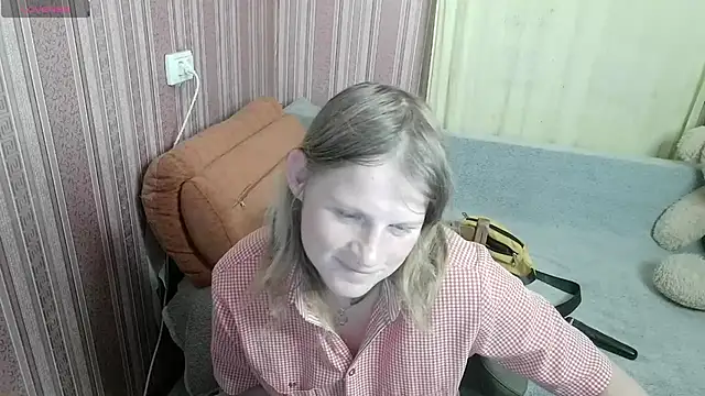 Kathlyn  Heath online show from July 11, 2026, 7:14 pm
