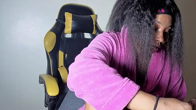 sexycabdy online show from December 3, 2025, 4:06 pm