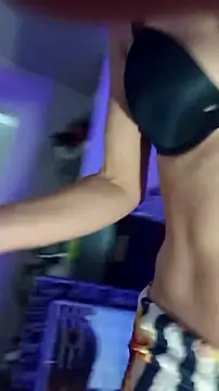 cammyquart online show from November 14, 2025, 7:56 am