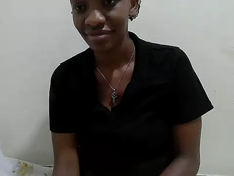 prettybeee online show from October 26, 2025, 8:48 am